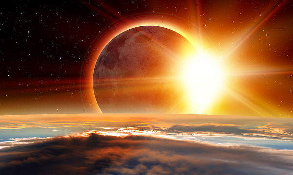 Trong kinh Koran đã đề cập tới nhật thực trước sự ra đời của Mohammed. Các sử gia sau này cho rằng đó là lần nhật thực kéo dài 3 phút 17 giây vào năm 569. Sử sách của tôn giáo này cũng từng ghi nhận lại lúc con của Mohammed là Ibrahim qua đời thì nhật thực cũng xuất hiện và kéo dài 1 phút 40 giây.