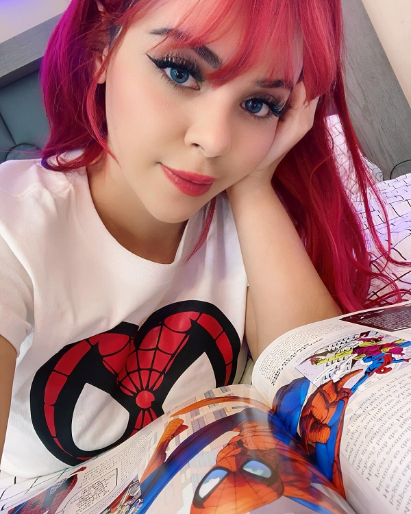 Cánh đàn ông đặc biệt rất thích follow và xem thường xuyên các trang cá nhân hay kênh livestream của DanyanCat.