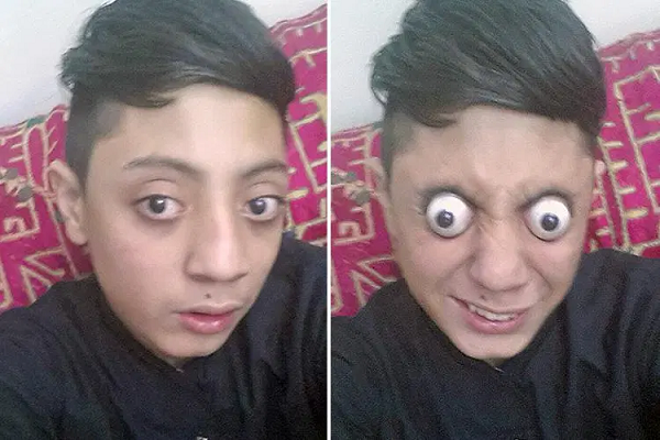 Tài năng độc đáo đã khiến Ahmed nổi tiếng trên khắp đất nước. Bất cứ khi nào cậu đi chợ hoặc đi chơi cùng gia đình, bạn bè là mọi người lại đến và chụp ảnh. 