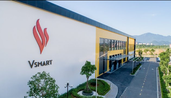 Như vậy đồng nghĩa với việc, Vsmart Aris 5G sẽ không bao giờ được ra mắt ở thị trường Mỹ. Dù nằm trong chiến lược kinh doanh mới của tập đoàn Vingroup, nhưng điều này vẫn khiến khán giả tiếc nuối cho smartphone 5G đầu tiên của Việt Nam phải chịu cảnh “chưa chiến... đã bại”.