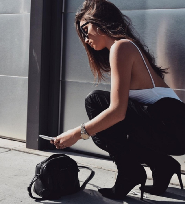 Với thân hình nóng bỏng và tần suất xuất hiện cùng các bộ bikini luôn dày đặc, Katrina Brodsky dường như có một body sinh ra để hợp với ngành công nghiệp thời trang.