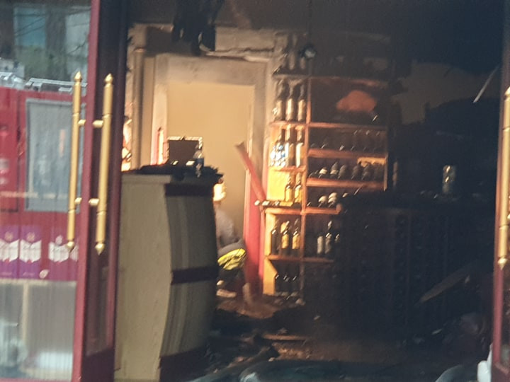 Vi sao nu nhan vien tu vong trong vu chay khach san Sao Mai?-Hinh-3