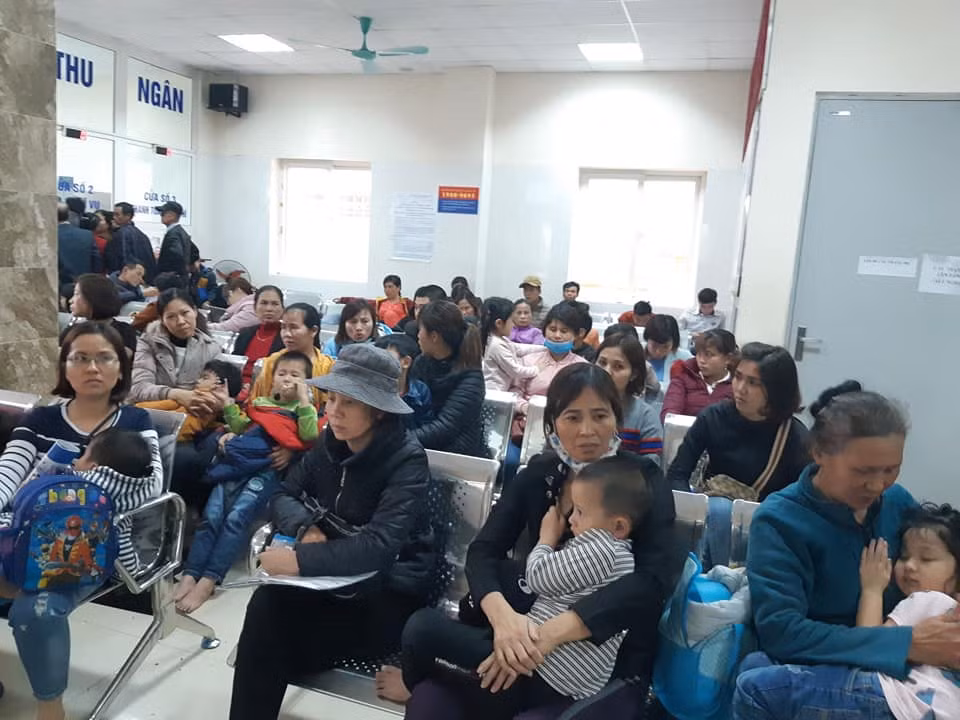 Dua thit lon gao, thuc pham khong an toan vao truong hoc la mot toi ac-Hinh-2