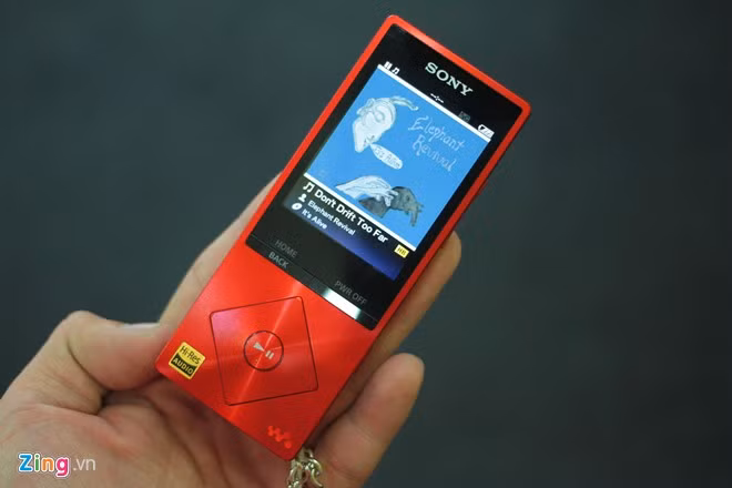 Model này là bản nâng cấp của dòng A10 trước đó với những thay đổi trong công nghệ khuếch đại kỹ thuật số toàn diện S-Master HX của Sony. Walkman NW-A25HN cũng được bổ sung Bluetooth chuẩn LDAC và công nghệ âm thanh chống ồn.