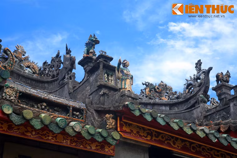 Về hoạt động, hội quán Phúc Kiến là nơi thờ Bà Thiên Hậu Thánh Mẫu và các vị thần bảo hộ về sông nước, tiền của, con cái, các vị tổ tiên. Đây cũng là nơi họp đồng hương và giúp đỡ lẫn nhau của cộng đồng người Phúc Kiến, những người đến Hội An sớm nhất và đông nhất.