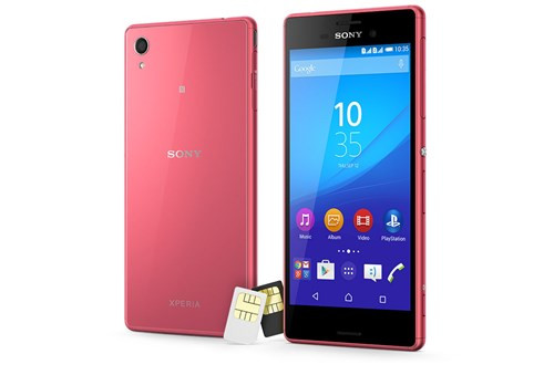  4. Sony Xperia M4 Aqua Dual. Không phải cứ smartphone cao cấp mới được trang bị những bộ cánh đẹp và độc đáo. Thế hệ Xperia M4 tầm trung đã chứng tỏ điều này, với phiên bản vỏ hồng cực kỳ ấn tượng. Không chỉ kế thừa những nét thiết kế tinh xảo từ các thế hệ Xperia cao cấp của Sony, mẫu M4 còn được trang bị hững tính năng hữu ích như 2 SIM, chống bụi chống nước.