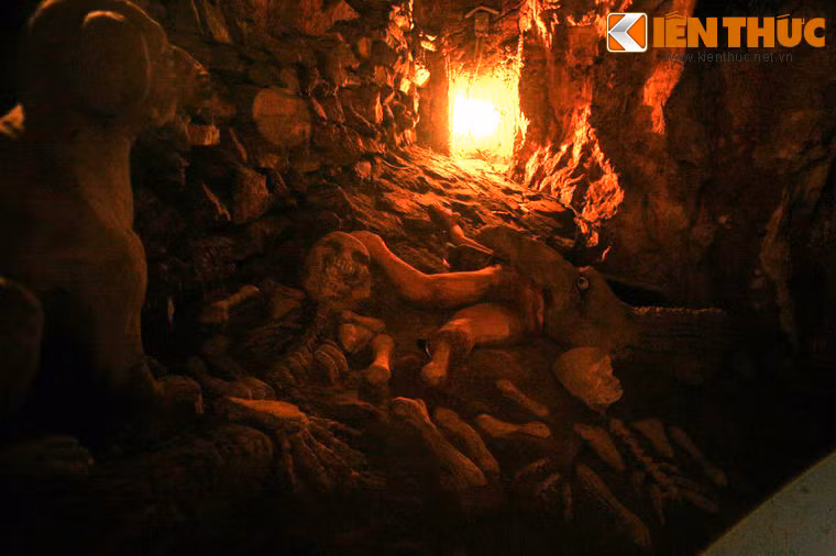 Chuyện kể, Bà Thanh Đề khi sống gây nhiều tội ác nên lúc chết bị đày xuống những cảnh giới khủng khiếp ở Âm Phủ.