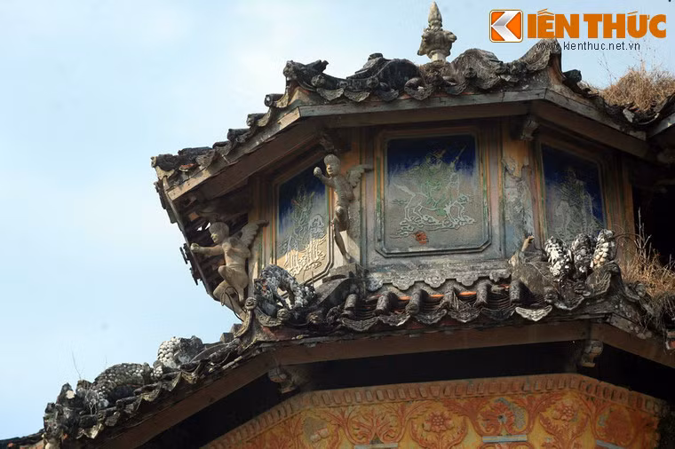 Điều đặc biệt là các tác phẩm này mang dấu ấn của nhiều nền văn hóa khác nhau.