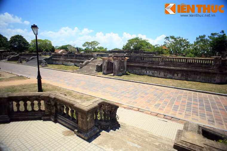 Trong tương lai, Điện Kiến Trung có thể sẽ được phục hồi nguyên trạng dựa trên những tư liệu lịch sử về tòa cung điện đặc biệt trong Tử Cấm Thành này.