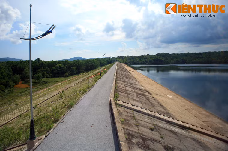 Sau hơn một thập niên ra đời, hồ Dương Đông đã trở thành điểm đến không thể bỏ qua của nhiều du khách khi đến thăm Phú Quốc.