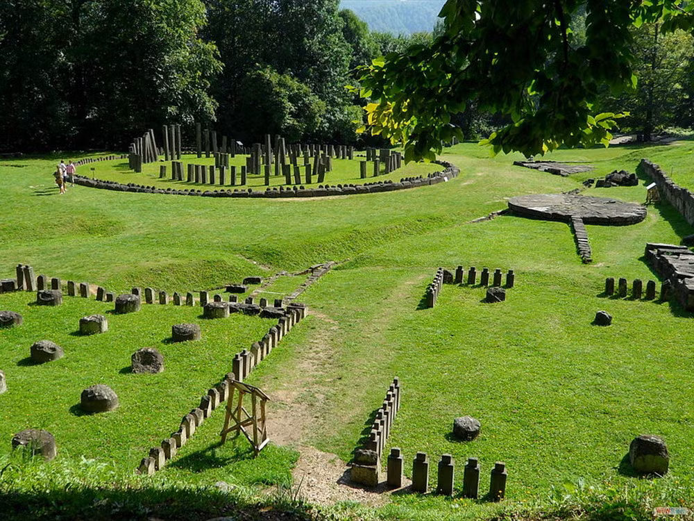Ước tính thành phố cổ này có niên đại tương đương với giai đoạn hưng thịnh của đế chế La Mã, khoảng đầu thế kỷ thứ nhất sau Công nguyên.
