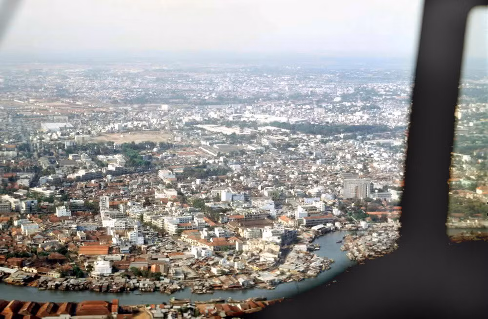 Khu vực bến Hàm Tử, kênh Tàu Hủ.