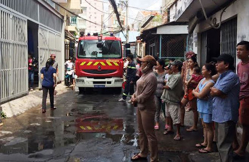 Giai cuu be gai trong can nha khoa, lua boc ngun ngut