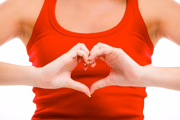 Người bệnh tim chống đỡ với nắng nóng thế nào? Nguoi benh tim chong do voi nang nong the nao?