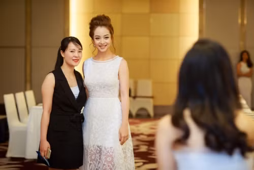 Sau khi sinh con thu 3, Jennifer Pham ngay cang quyen ru-Hinh-7