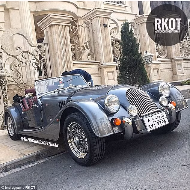 Tuy nhiên, chiếc xe ấn tượng lại khoe trên trang này lại thuộc về chiếc xe mang phong cảnh cổ điển của một cậu ấm nào đỗ bên ngoài một tư gia. Ảnh Daily Mail