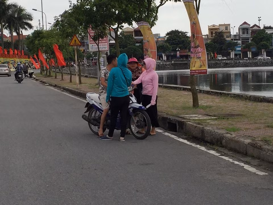 "Phe ve" het gia, nguoi ham mo bong chuyen choang vang-Hinh-8