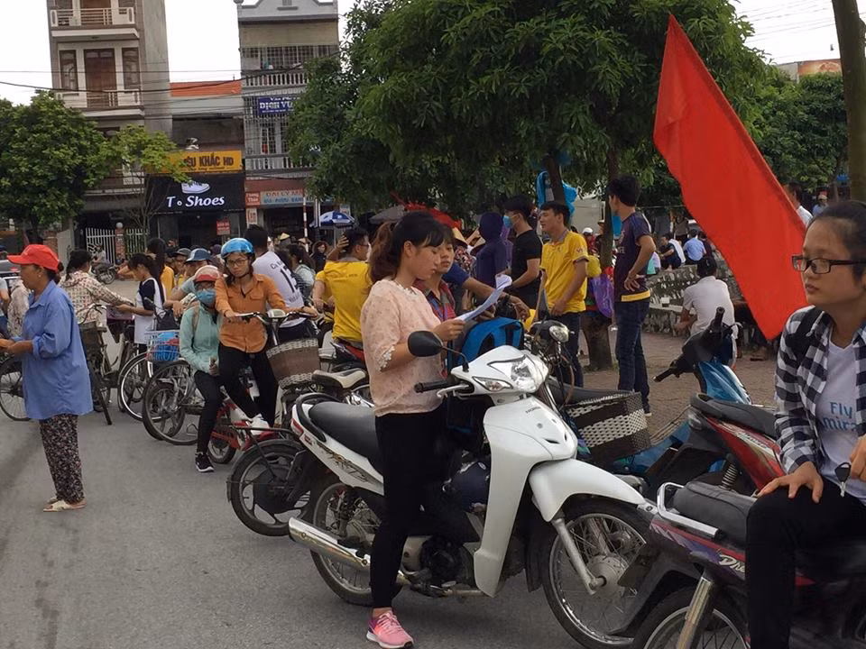 "Phe ve" het gia, nguoi ham mo bong chuyen choang vang-Hinh-6