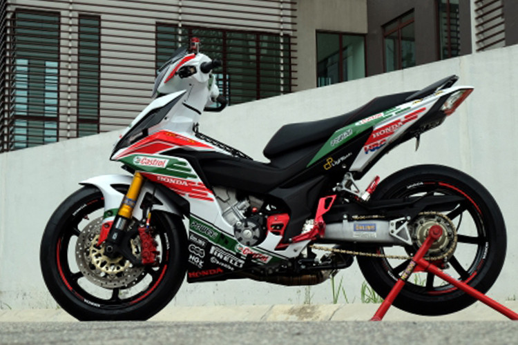 Hiện tại, bản độ này vẫn đang tiếp tục thu hút được sự chú ý của giới mê xe khu vực Châu Á bởi ngoại hình ẩn tượng và sức mạnh vượt trội với những món đồ chơi đắt tiền.