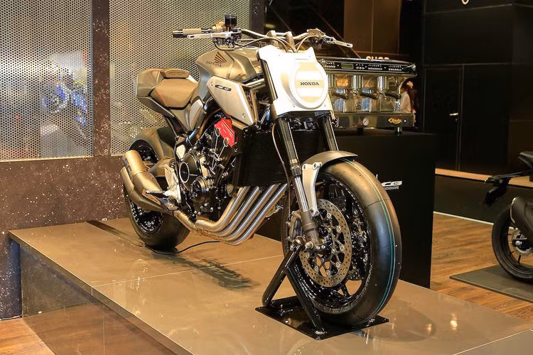 Mẫu xe môtô Honda CB650R Concept sở hữu một số đặc điểm thiết kế khác biệt song vẫn giữ được nét cafe racer tân hoài cổ Neo Sports Cafe đặc trưng của dòng xe này.