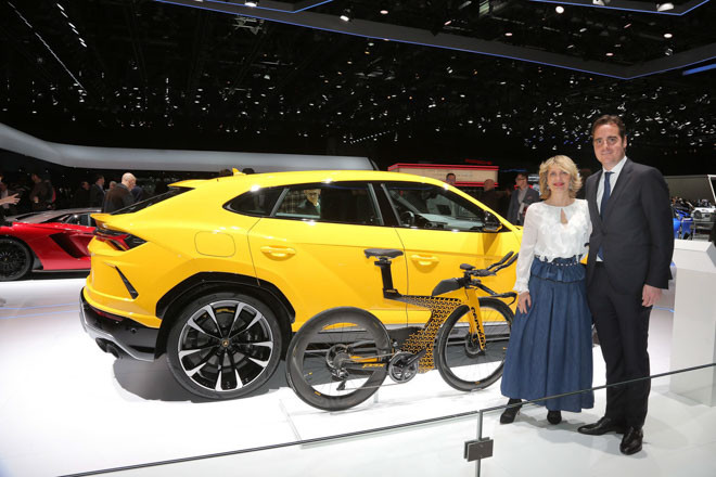 Sản phẩm thuộc dòng xe Triathlon cao cấp, cũng là sự kết hợp độc đáo giữa hai thương hiệu xe hàng đầu thế giới: Lamborghini và Cervélo Cycle.