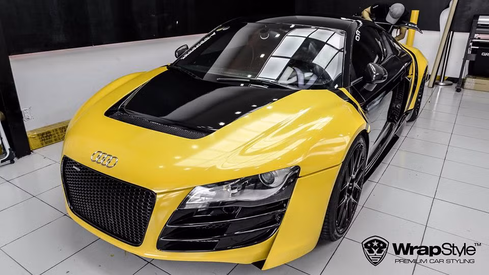 Chiếc siêu xe Audi R8 độ lên 620 mã lực nhờ bộ tăng áp kép Heffner cùng widebodykit Prior Design PD GT850 từng nổi đình đám hồi giữa năm 2013 lại tiếp tục gây chú ý khi khoác lên mình ngoại thất màu vàng đen rực rỡ hoàn toàn mới.