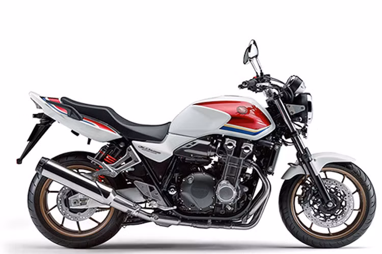 Honda sẽ chỉ thay đổi một chút các lựa chọn màu sắc và tem dán của chiếc xe. Theo đó, màu xe sẽ đa dạng hơn cho khách hàng có cơ hội lựa chọn theo nhu cầu, sở thích.