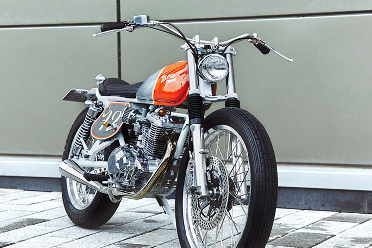 Bản độ từ chiếc xe tay côn SYM Wolf 125 do chính Max Ma, ông chủ lò độ 2LOUD thực hiện. SYM Wolf 125 độ không chỉ lột xác đẹp đẽ hơn mà hiệu suất của xe cũng được can thiệp.