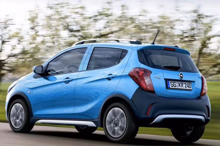 Được biết, Opel Karl Rocks trên thực tế chính là một phiên bản dành cho thị trường châu Âu của Chevrolet Spark. Trong khi đó, hãng xe ôtô VinFast đã mua lại nhà máy lắp ráp và hệ thống đại lý phân phối xe của GM Việt Nam.