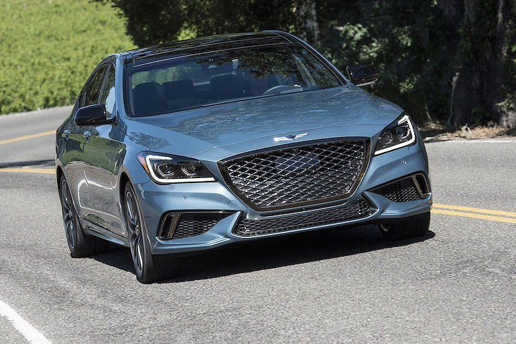 Dòng sedan chủ lực G80 của thương hiệu xe sang trực thuộc Hyundai, Genesis G80 2019 mới đã chính thức được ra mắt. Đây được xem là đối thủ trực tiếp của mẫu Mercedes E-Class.