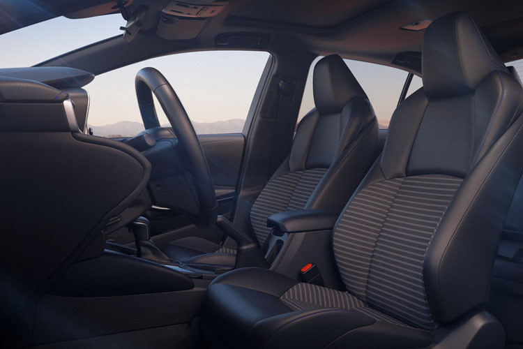 Hãng xe ôtô Toyota cũng hứa hẹn kiến trúc mới giúp nâng cao độ thoải mái khi lái xe, độ yên tĩnh và tính an toàn.