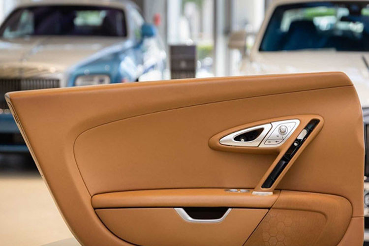 Tất cả các chi tiết được tháo theo từng bộ nên sẽ thuận tiện cho người mua lựa chọn.