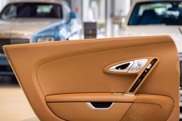 Tất cả các chi tiết được tháo theo từng bộ nên sẽ thuận tiện cho người mua lựa chọn.