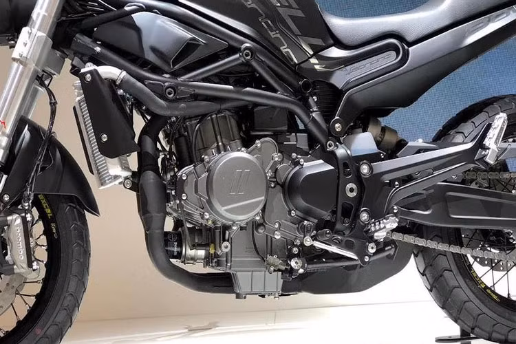 Nhà sản xuất đang cố gắng giảm tải trọng lượng của xe thấp nhất có thể.