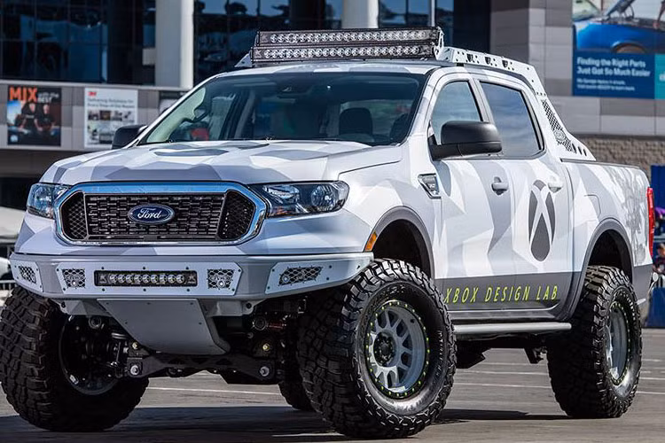 XBox Ranger là một bản độ theo phong cách khá quen thuộc tại các kỳ triển lãm SEMA do hãng Addictive Desert Design thiết kế.