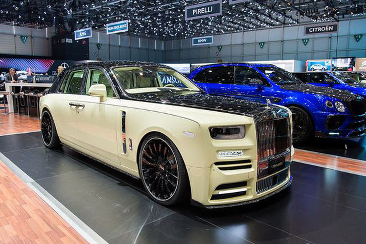 Lấy cảm hứng từ trái Phật thủ Bushukan đại diện cho niềm hạnh phúc, sự hài lòng và cuộc sống bền lâu, hãng Mansory đã độ lại chiếc siêu xe sang Rolls-Royce Phantom VIII thành siêu phẩm độc nhất vô nhị trên thế giới. Bản độ này có tên Rolls-Royce Phantom Bushukan Edition.