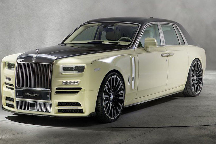 Rolls-Royce Phantom thế hệ 8 lột xác với ngoại hình hoàn toàn mới và rất nổi bật. Rolls-Royce Phantom Bushukan Edition được Mansory kết hợp từ 2 màu sơn Đen và Vàng Bushukan ấn tượng.