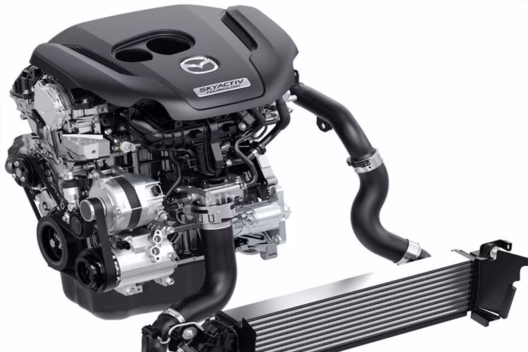 SUV 3 hàng ghế Mazda CX-8 2019 mới này có mức tiêu hao nhiên liệu khoảng 11,6 km/l dựa theo quy trình WLTP.