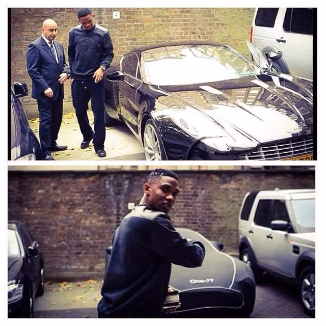 Siêu xe đắt giá nhất cùa cầu thủ Eto’o là chiếc Aston Martin One-77 có giá 1,25 triệu bảng ra đời vào năm 2008, số lượng sản xuất giới hạn 77 chiếc trên toàn thế giới.