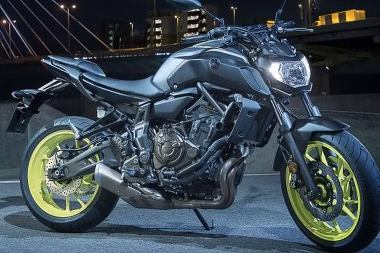Theo nhiều thông tin tiết lộ, Yamaha MT-07 2019 sẽ được giới thiệu tại Malaysia vào tháng tới với mức giá khoảng 8.600 USD (hơn 200 triệu đồng).