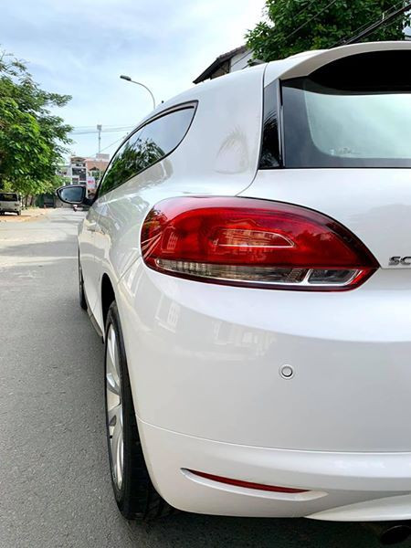 Scirocco còn được hãng xe ôtô Volkswagen sản xuất thêm một phiên bản động cơ 2.0 với công suất lớn hơn.