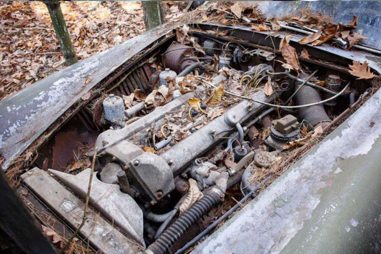 Được biết, chiếc xe được phục chế sử dụng động cơ 3,7 lít cho công suất khoảng 240 bhp (mã lực hãm), thời gian tăng tốc từ 0 đến 60 mph (69,6 km/h) là 9 giây và tốc độ tối đa khoảng 140 mph (225,3 km/h).