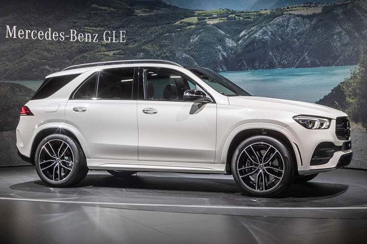  Mercedes-Benz GLE 2020 mới ra mắt tại buổi họp báo trước thềm Paris Motor Show càng gây chú ý đến công chúng yêu xe hơn bao giờ hết.