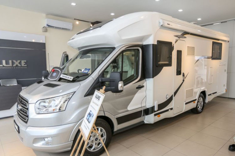 Nhà nhập khẩu Benimar Luxe Motorhomes &amp; Caravans vừa giới thiệu đến thị trường Malaysia chiếc motorhome mang tên Tessoro được phát triển từ mẫu xe ôtô Ford Transit.