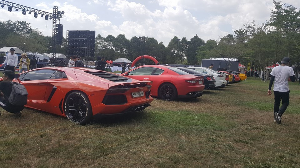  Siêu xe Lamborghini Aventador LP700-4 màu cam tuyệt đẹp.