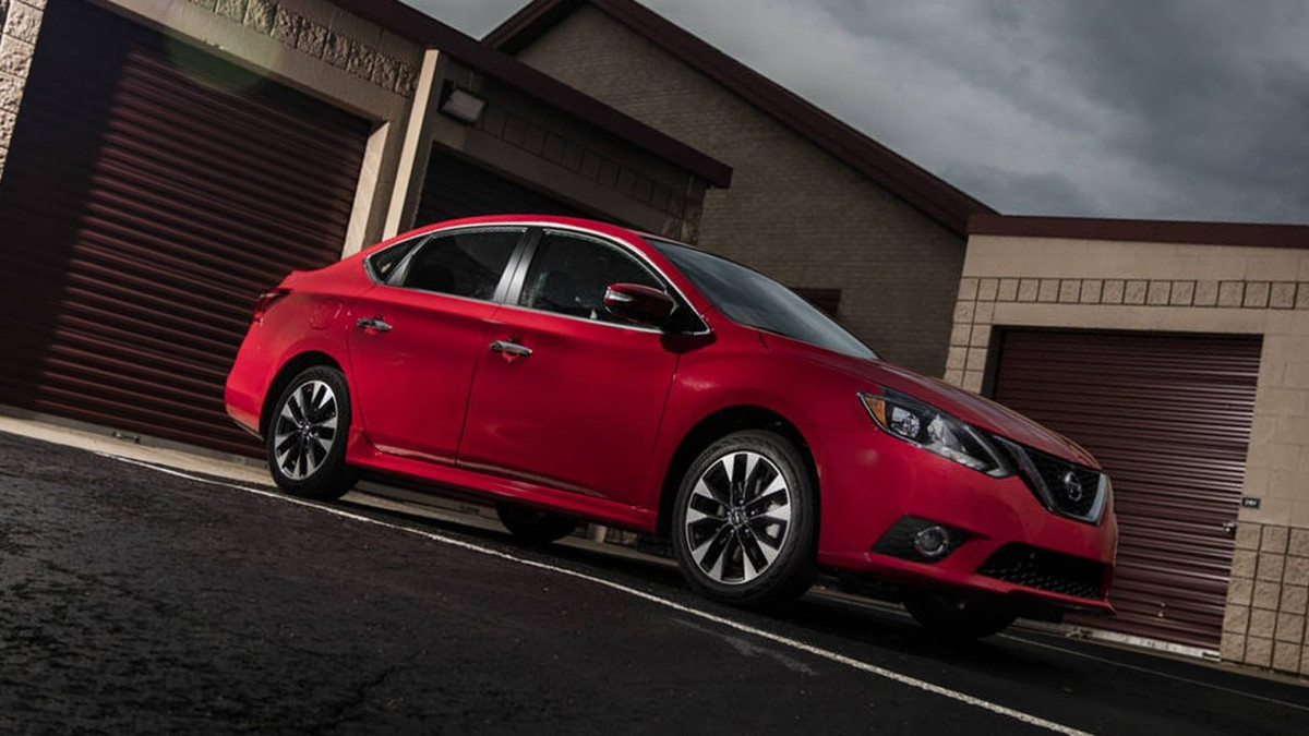 Theo thông tin mới nhất của hãng xe hơi Nhật Bản, mẫu sedan Nissan Sentra 2019 mẫu rẻ nhất sẽ có giá bán từ 17.790 USD (khoảng hơn 414 triệu đồng), tăng 1.100 USD so với mô hình năm ngoái.
