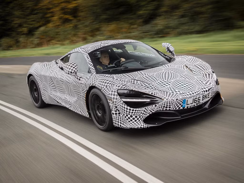 Speedtail được cho là sẽ nhanh hơn hầu hết các mẫu siêu xe hiện nay, và McLaren Speedtail có thể thách thức cả những chiếc superbike hàng đầu.