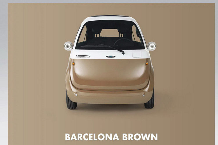 Có hai lựa chọn pin cho chiếc xe điện tí hon này: một loại nhỏ 8 kWh cho xe khả năng chạy 126 km sau mỗi lần sạc, và một loại lớn hơn - 14.4 kWh cho quãng đường 202 km. Dự kiến sẽ chỉ có 100 chiếc Microlino xuất xưởng trong năm nay và từ 1.500 đến 2.000 chiếc vào năm 2019.