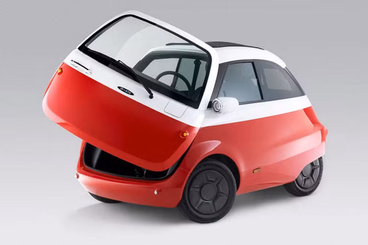 Đặc biệt chiếc xe tí hon Microlino này chỉ có mộ cánh cửa duy nhất ở mũi xe mở ra là tài xế và người cùng đi có thể bước thẳng xuống