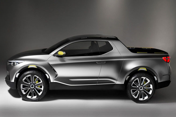 Đáng chú ý hơn khi mẫu thiết kế của của chiếc Hyundai Santa Cruz mới được gợi ý ngắm đến đối tượng khách hàng dưới 30 tuổi.